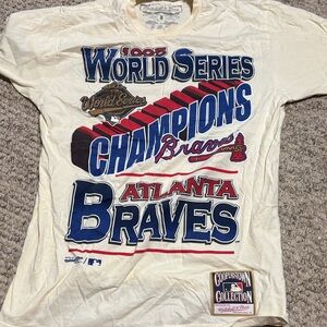Mitchell & Ness Cream Atlanta Braves World Series Tee